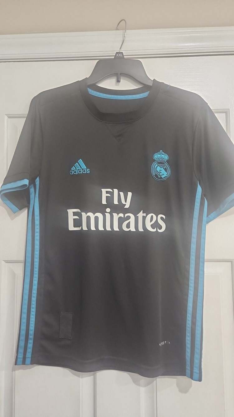 Adidas Real Madrid 2017-2018 Third Jersey Benzema #9